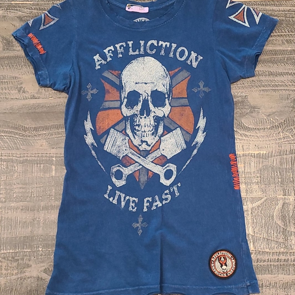 Affliction tee shirt